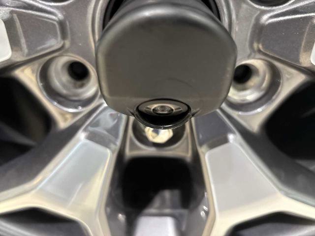 Certified 2025 Ford Bronco Badlands AWD/4WD image 33