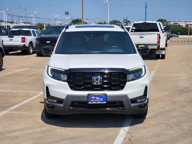Used 2023 Honda Passport Elite image 2