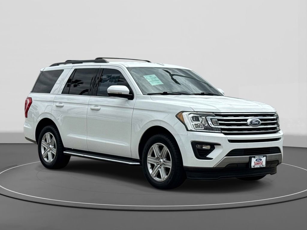 Certified 2019 Ford Expedition XLT w/ Equipment Group 202A RWD image 4