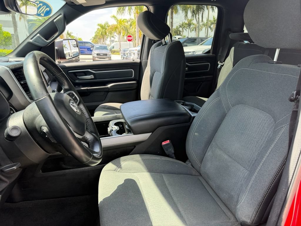 Used 2022 RAM 1500 Big Horn w/ Night Edition AWD/4WD image 12
