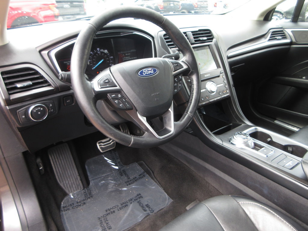 Certified 2018 Ford Fusion Energi Titanium FWD image 14