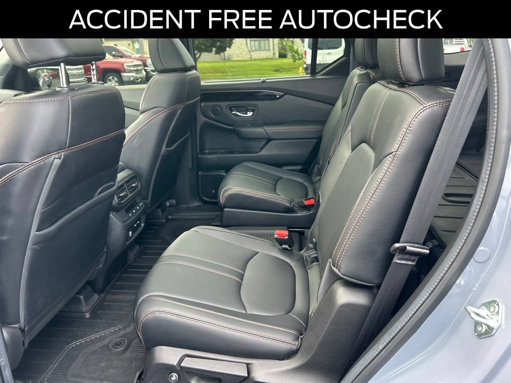 Used 2024 Honda Pilot TrailSport image 24