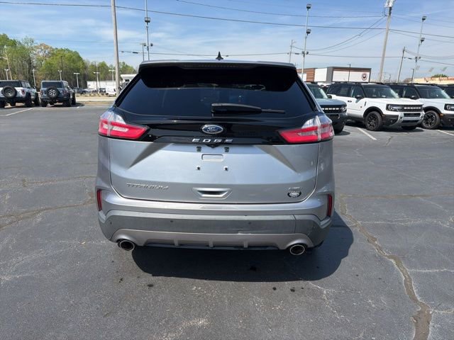 Certified 2022 Ford Edge Titanium AWD/4WD image 6