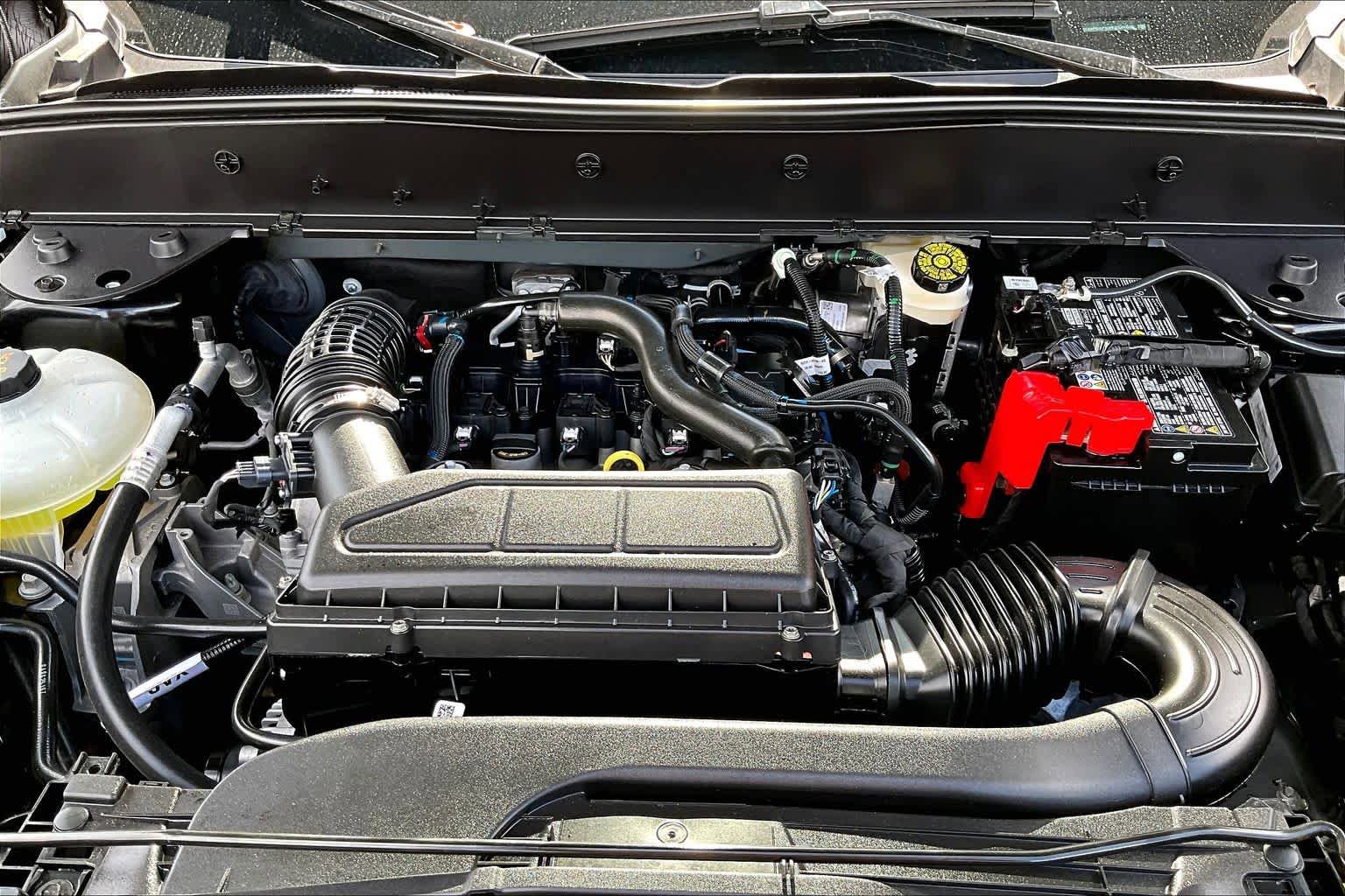 Certified 2025 Ford Bronco Sport Outer Banks w/ Outer Banks Tech Package+ AWD/4WD image 37