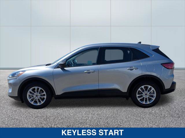 Certified 2022 Ford Escape SE FWD image 2