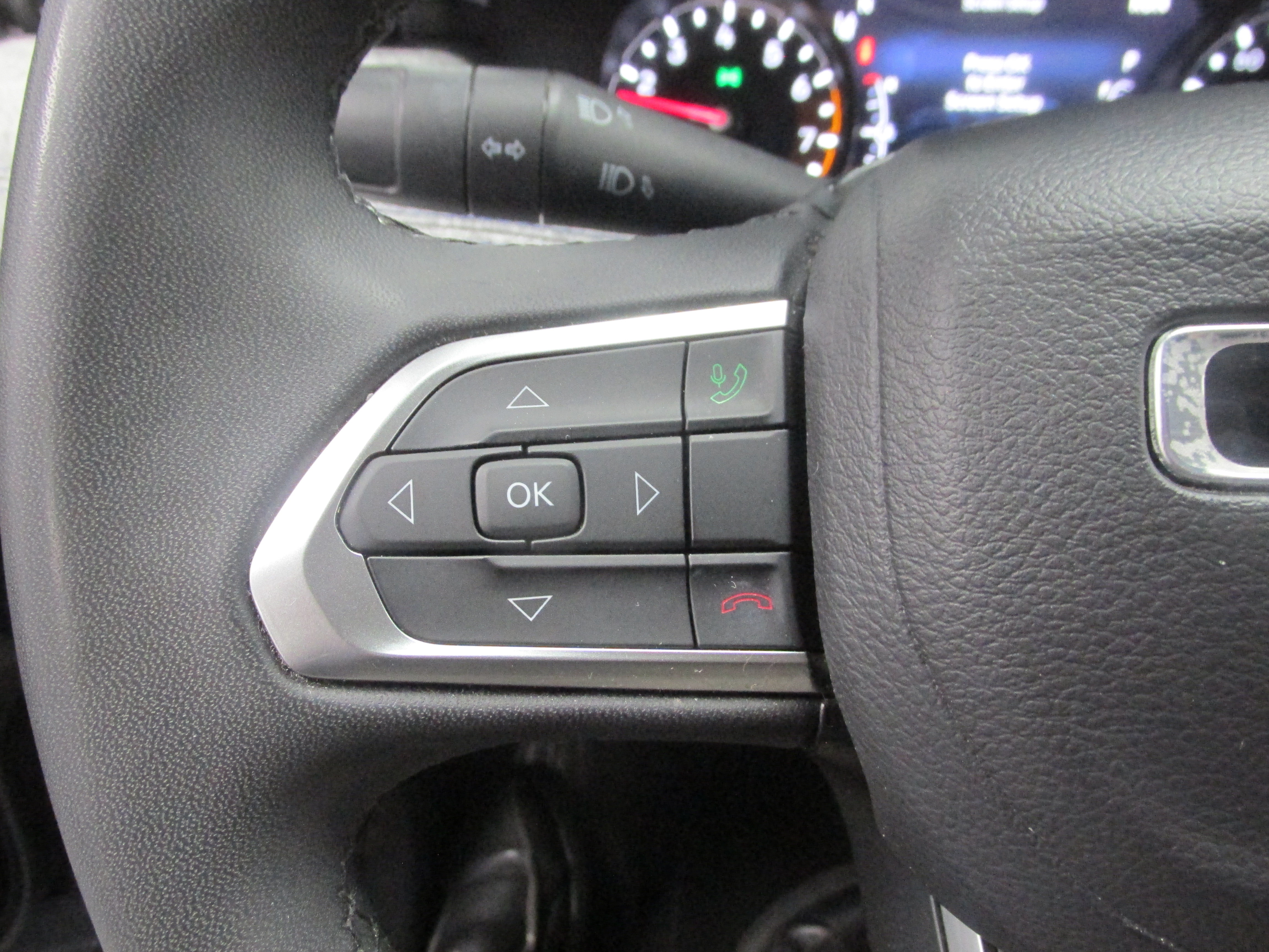 Used 2024 Jeep Compass Latitude AWD/4WD image 31
