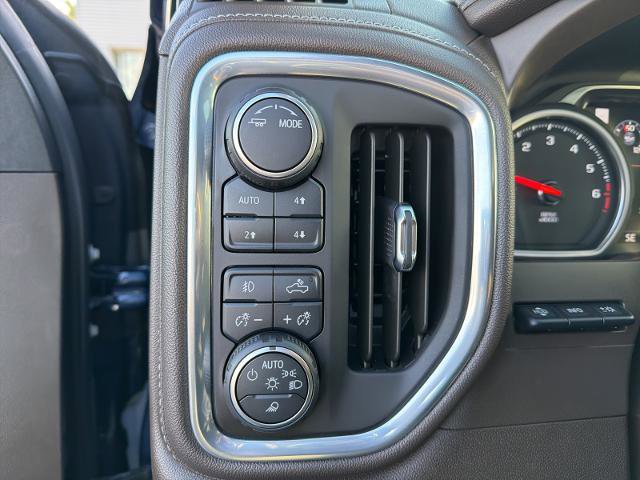 Used 2021 Chevrolet Silverado 1500 LTZ w/ LTZ Premium Package image 26