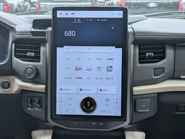 Certified 2022 Ford Expedition Max Platinum image 19