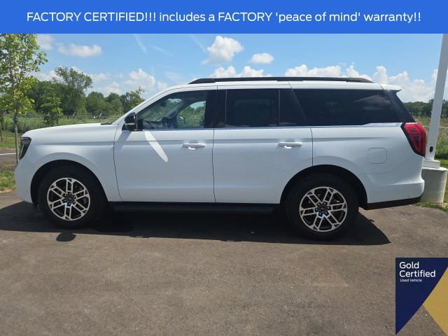 Certified 2025 Ford Expedition Active AWD/4WD image 23