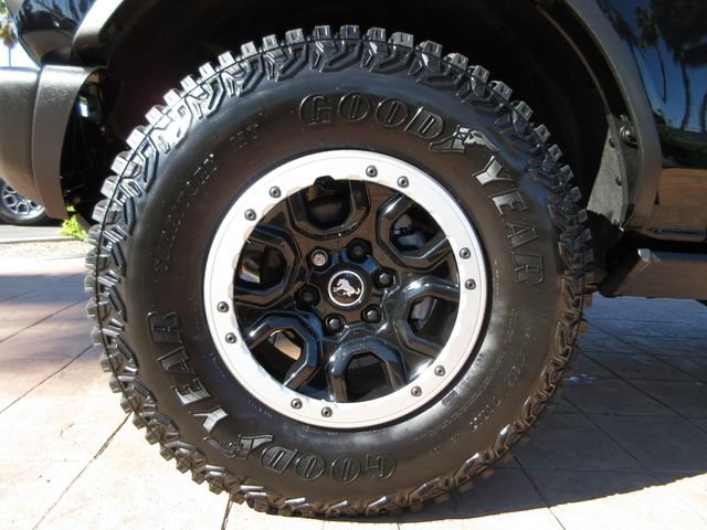 Certified 2023 Ford Bronco Badlands image 8