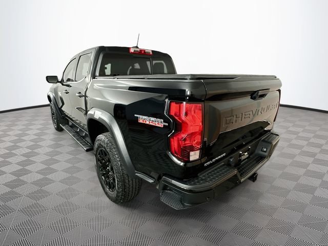 Used 2024 Chevrolet Colorado Trail Boss w/ Safety Package AWD/4WD image 9