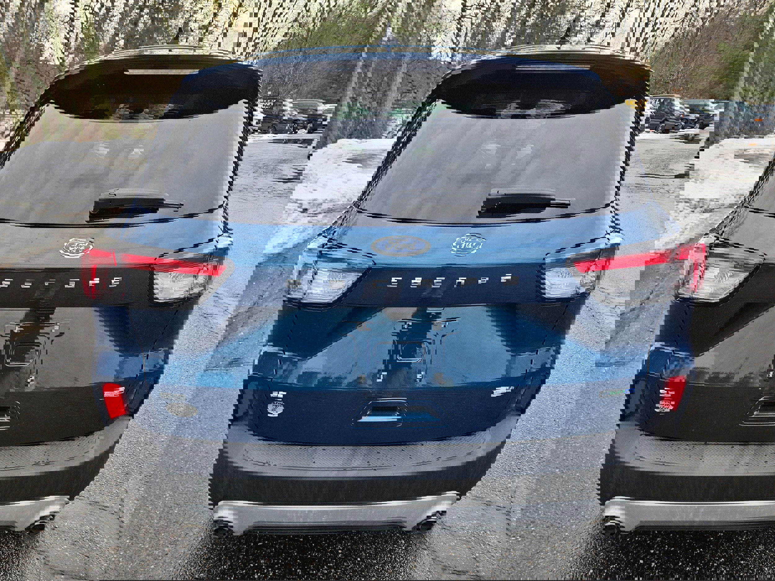 Certified 2020 Ford Escape SE image 4