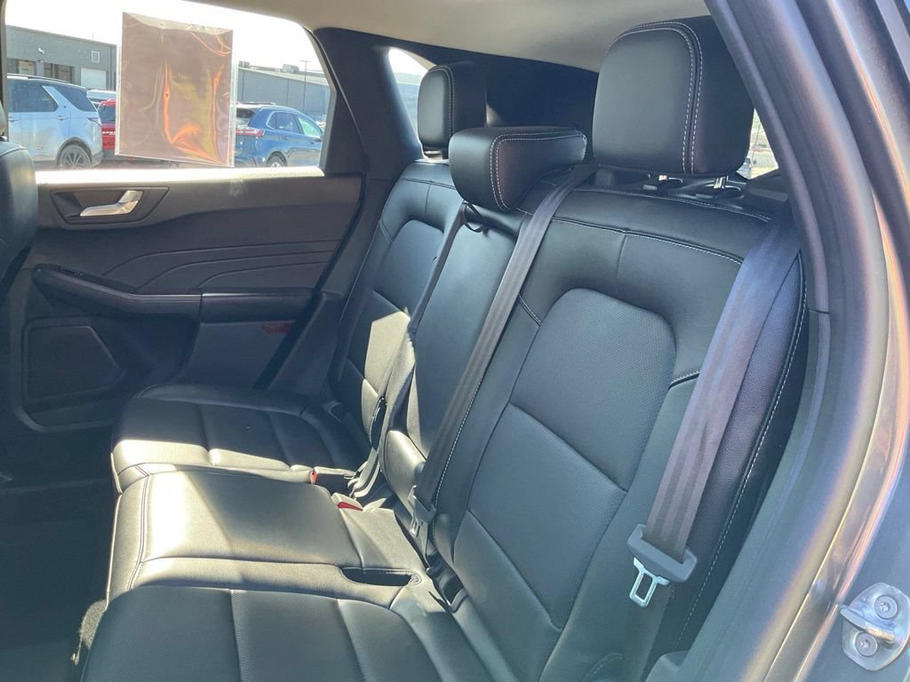 Certified 2022 Ford Escape SEL AWD/4WD image 19