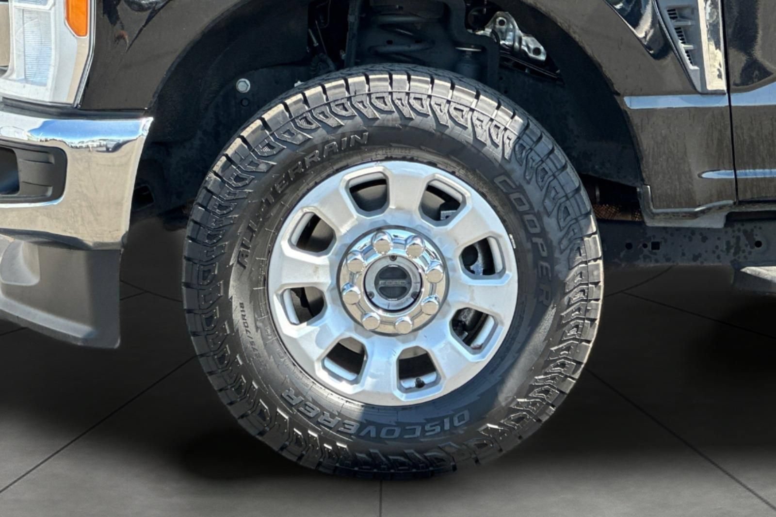 Certified 2023 Ford F250 XLT w/ 360-Degree Camera Package AWD/4WD image 28