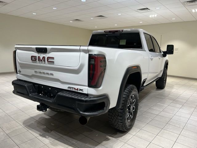 Used 2024 GMC Sierra 2500 AT4X AWD/4WD image 5