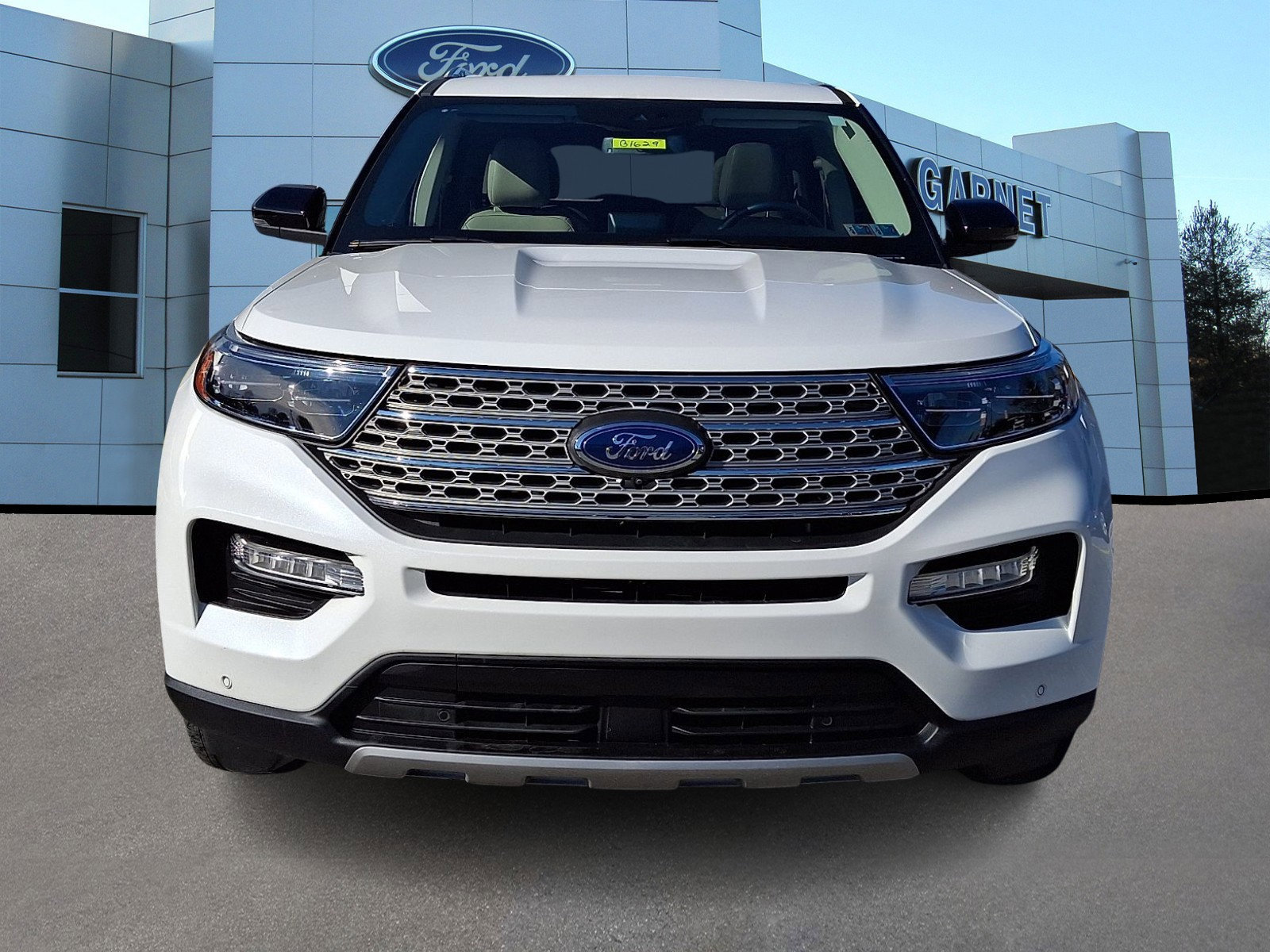 Certified 2023 Ford Explorer Limited w/ Limited Technology Package image 7