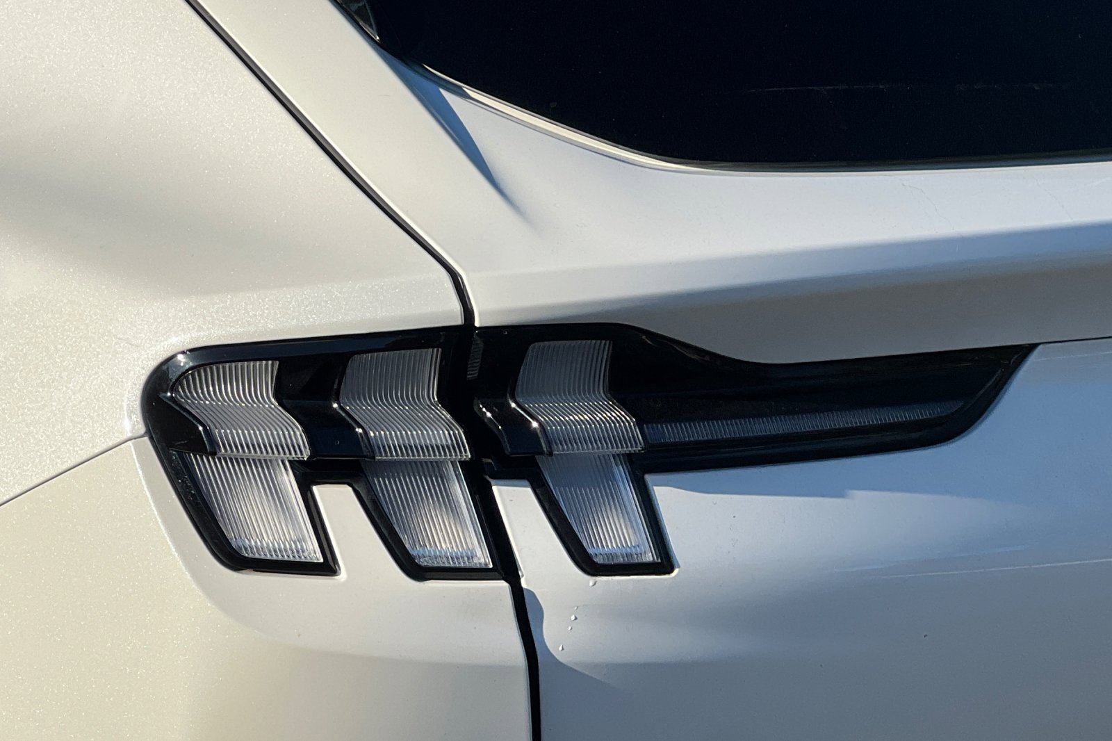 Certified 2021 Ford Mustang Mach-E Select w/ Comfort/Appearance Package image 47