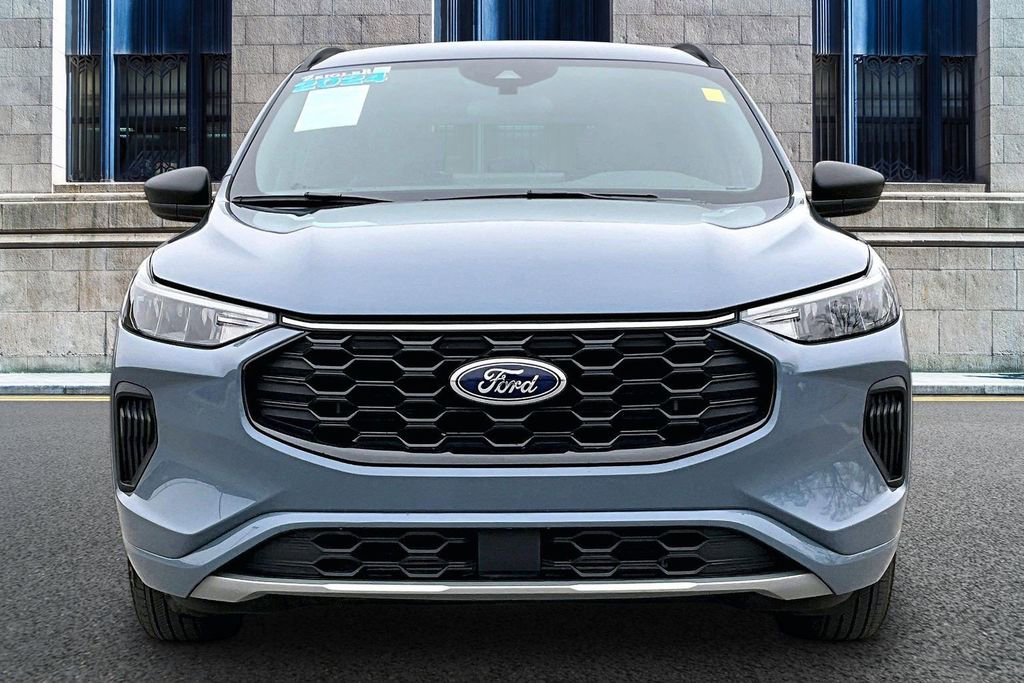 Certified 2024 Ford Escape ST-Line w/ Tech Pack #1 image 3