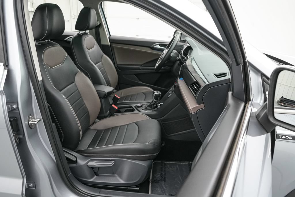 Used 2023 Volkswagen Taos SEL AWD/4WD image 21