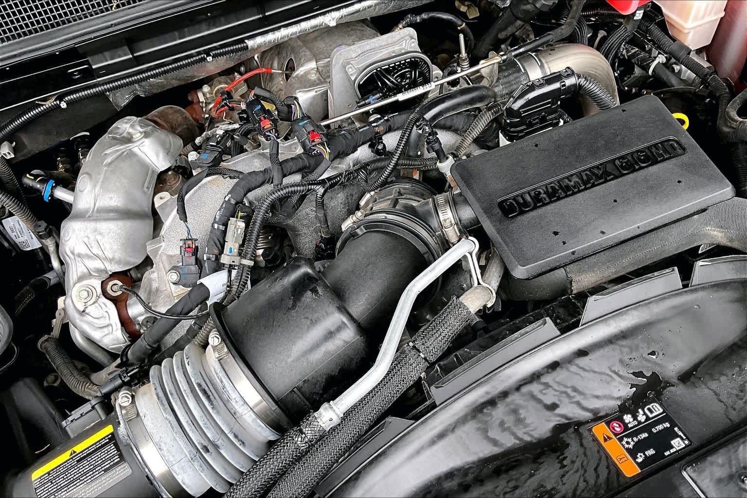 Used 2024 Chevrolet Silverado 2500 LTZ w/ LTZ Plus Package AWD/4WD image 33