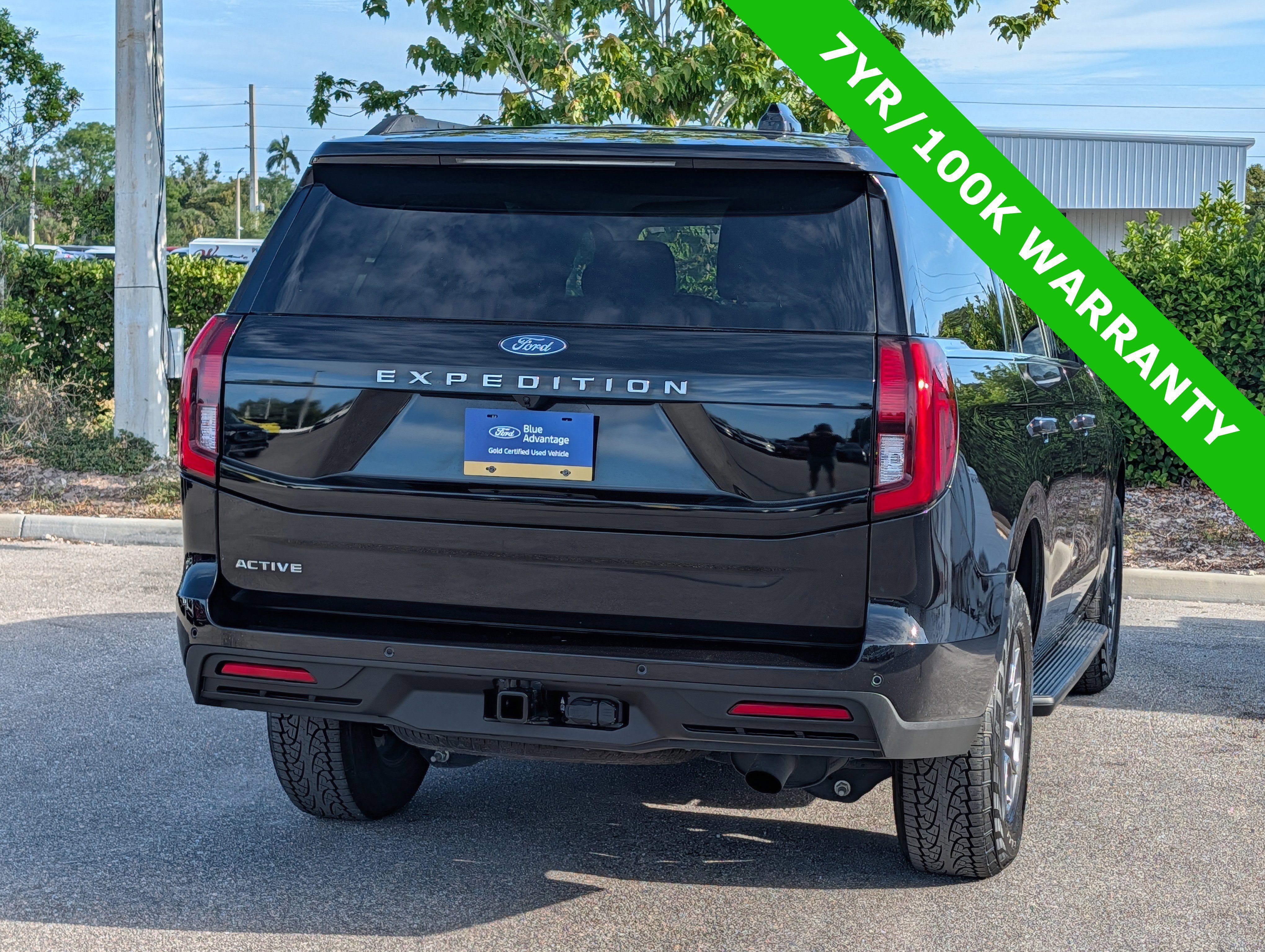 Certified 2025 Ford Expedition Active RWD image 5