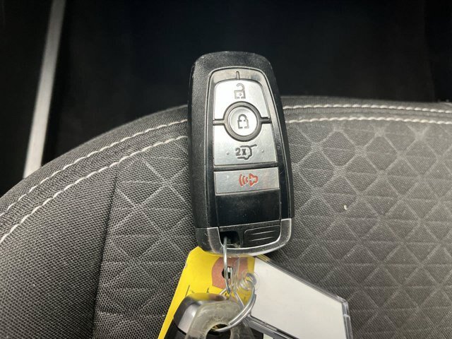 Certified 2025 Ford Escape Active AWD/4WD image 23