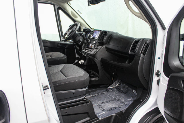 Used 2025 RAM ProMaster 2500 FWD image 19