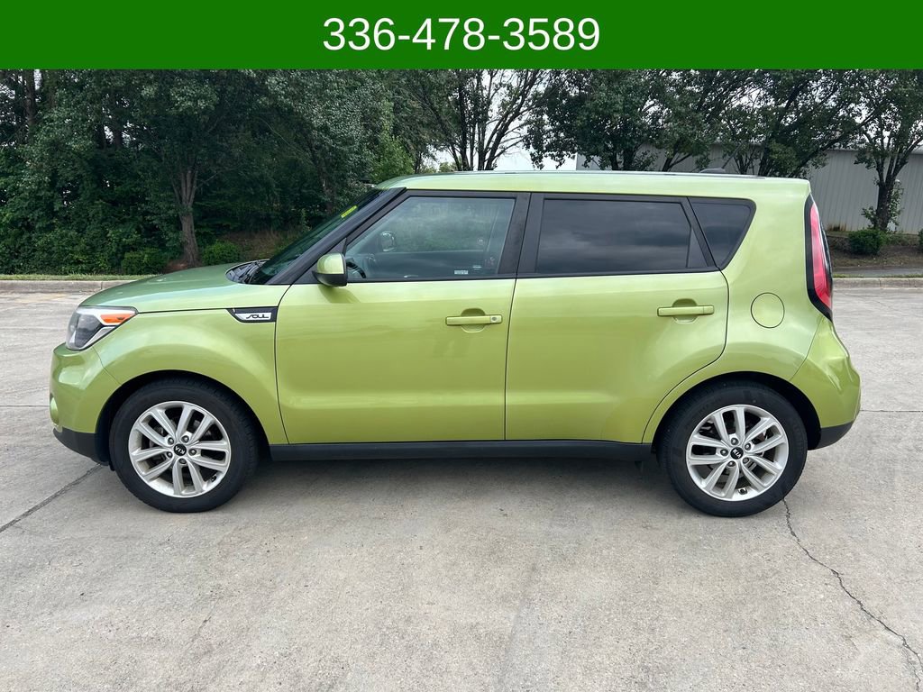 Used 2019 Kia Soul + FWD video 2