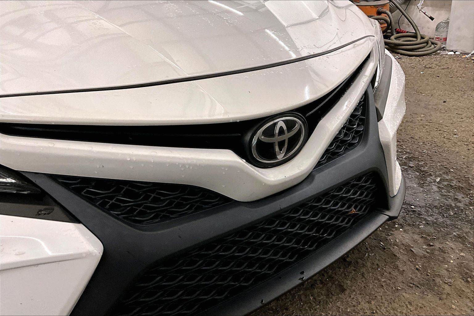 Used 2019 Toyota Camry SE image 29