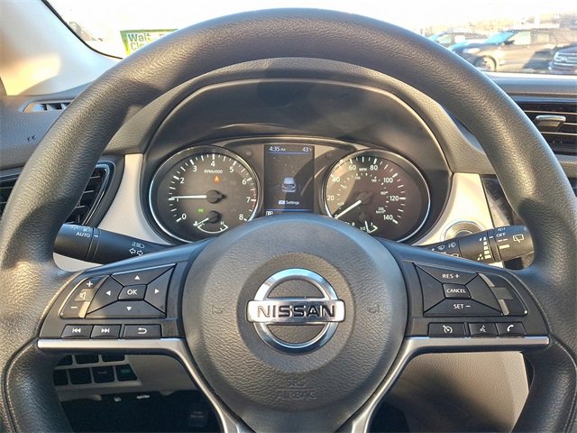 Used 2020 Nissan Rogue Sport SV image 19