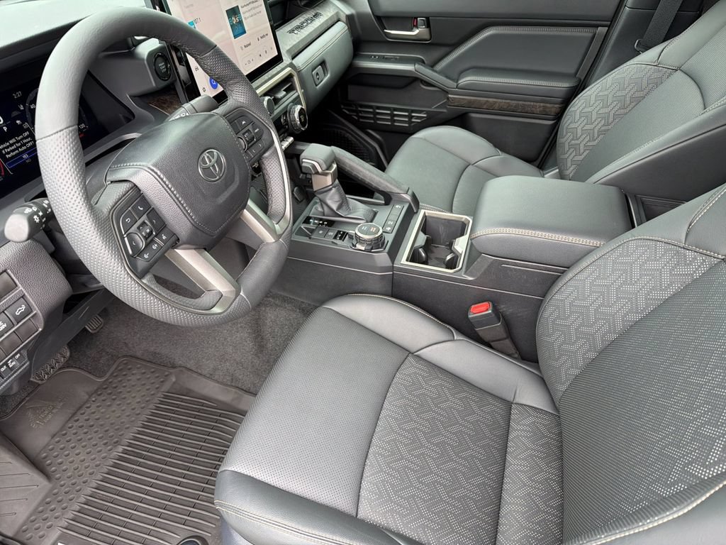 Used 2024 Toyota Tacoma Limited w/ Limited Package (LT) AWD/4WD image 9
