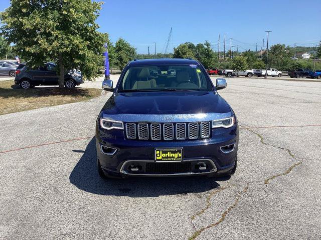 Used 2017 Jeep Grand Cherokee Overland AWD/4WD image 2