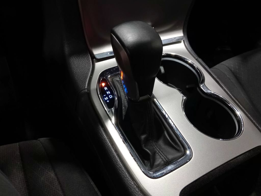 Used 2019 Jeep Grand Cherokee Laredo AWD/4WD image 22
