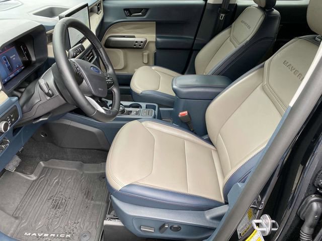 Certified 2025 Ford Maverick Lariat w/ 4K Tow Package image 16