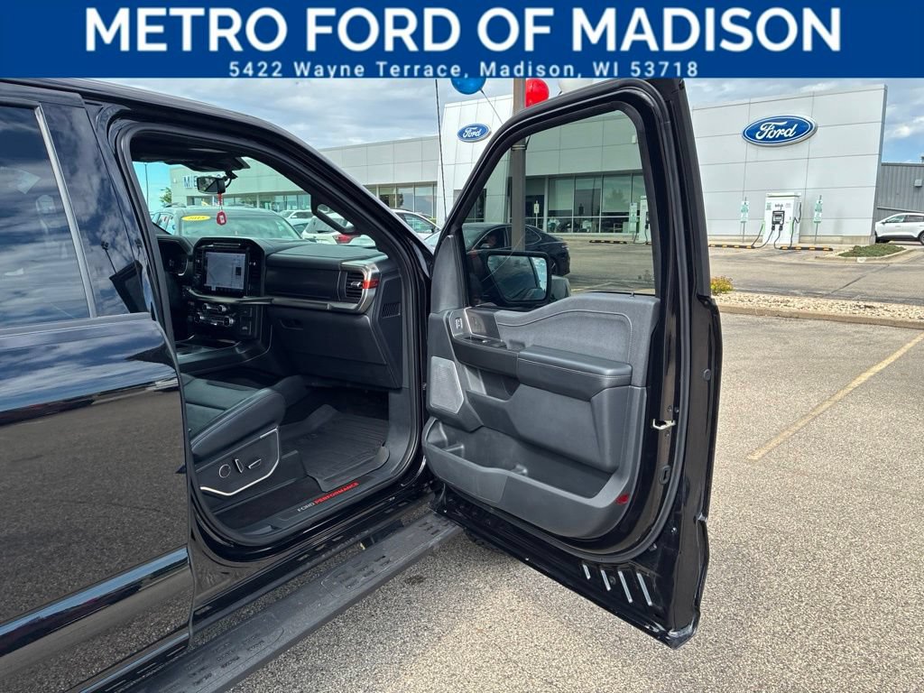 Certified 2022 Ford F150 Raptor w/ Equipment Group 801A High AWD/4WD image 51