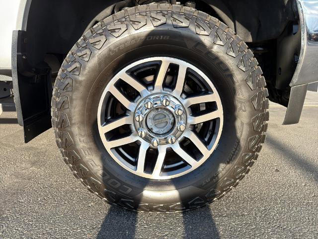 Certified 2017 Ford F350 Lariat w/ Camper Package image 10