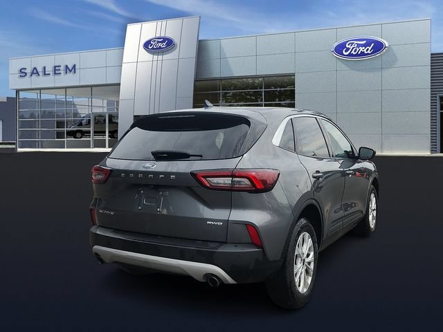 Certified 2024 Ford Escape Active AWD/4WD image 3