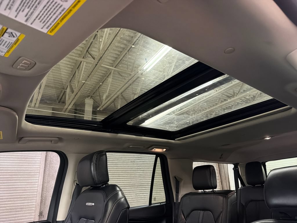 Certified 2020 Ford Expedition Max Platinum RWD image 10