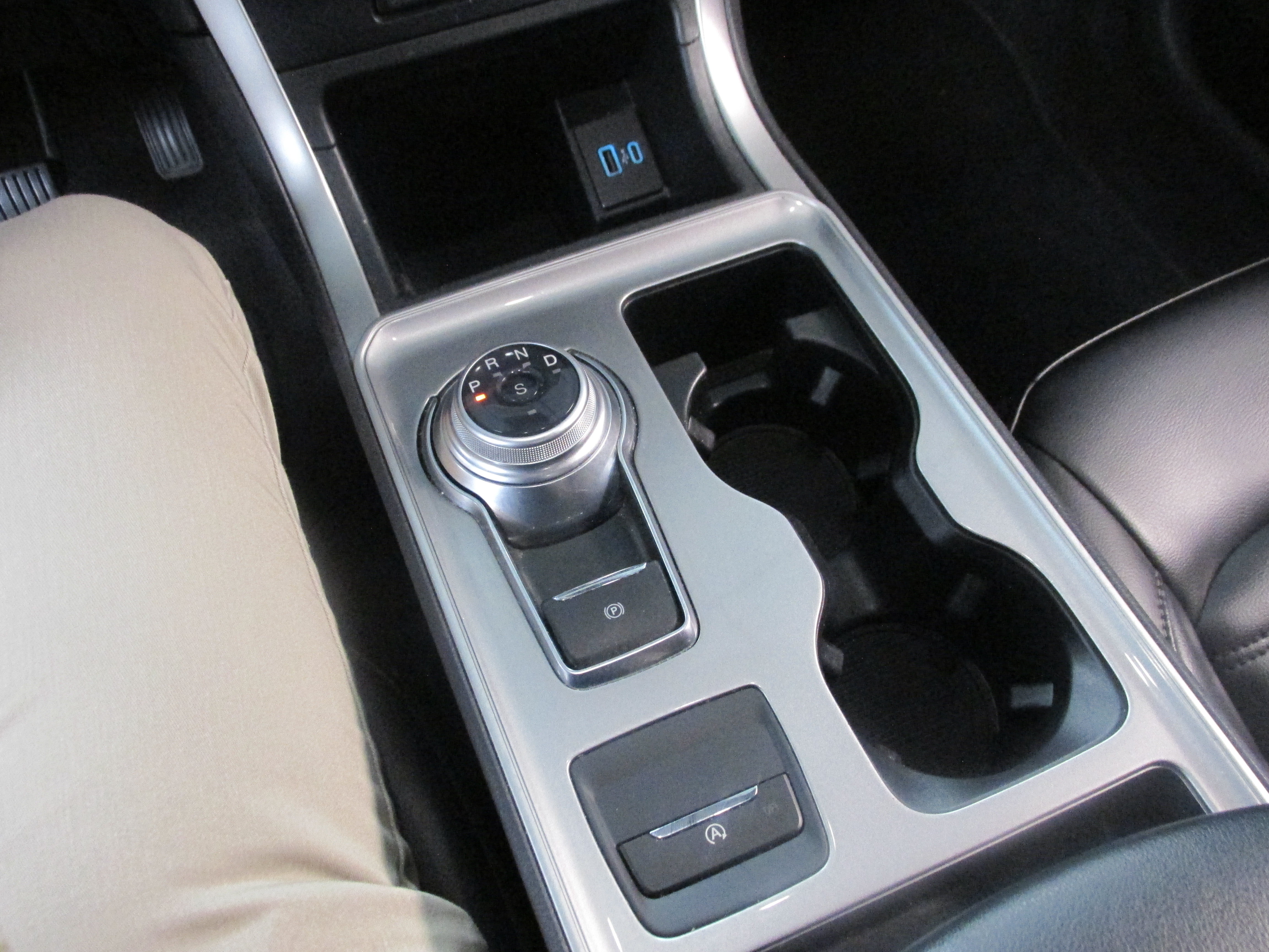 Certified 2024 Ford Edge SEL AWD/4WD image 37