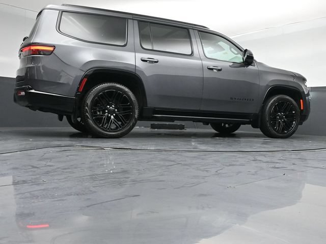 Used 2023 Jeep Wagoneer Series II AWD/4WD image 44
