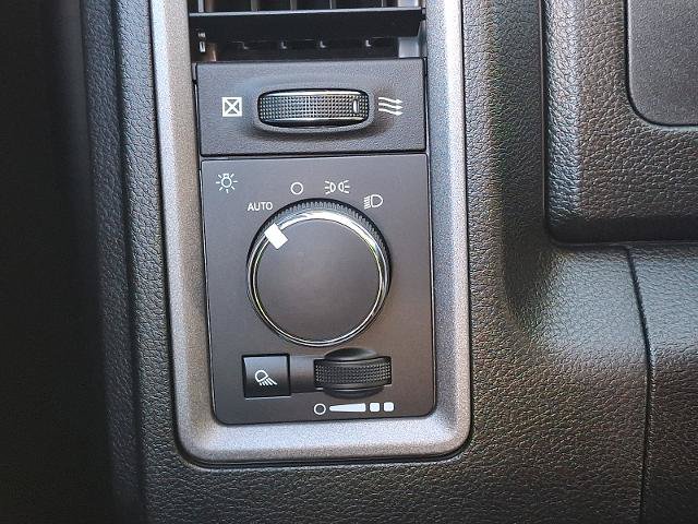 Used 2022 RAM 1500 Tradesman RWD image 22