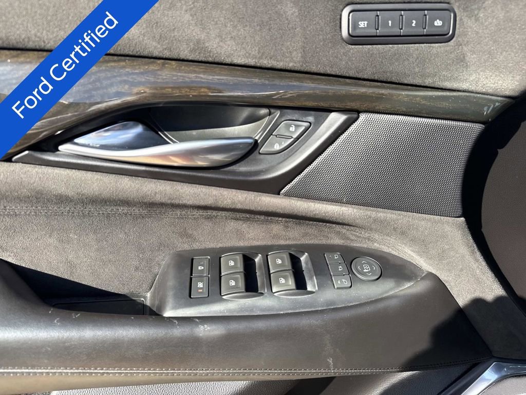 Used 2019 Cadillac Escalade Platinum image 22