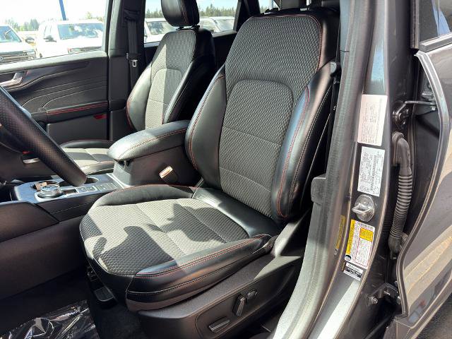 Certified 2023 Ford Escape ST-Line AWD/4WD image 16