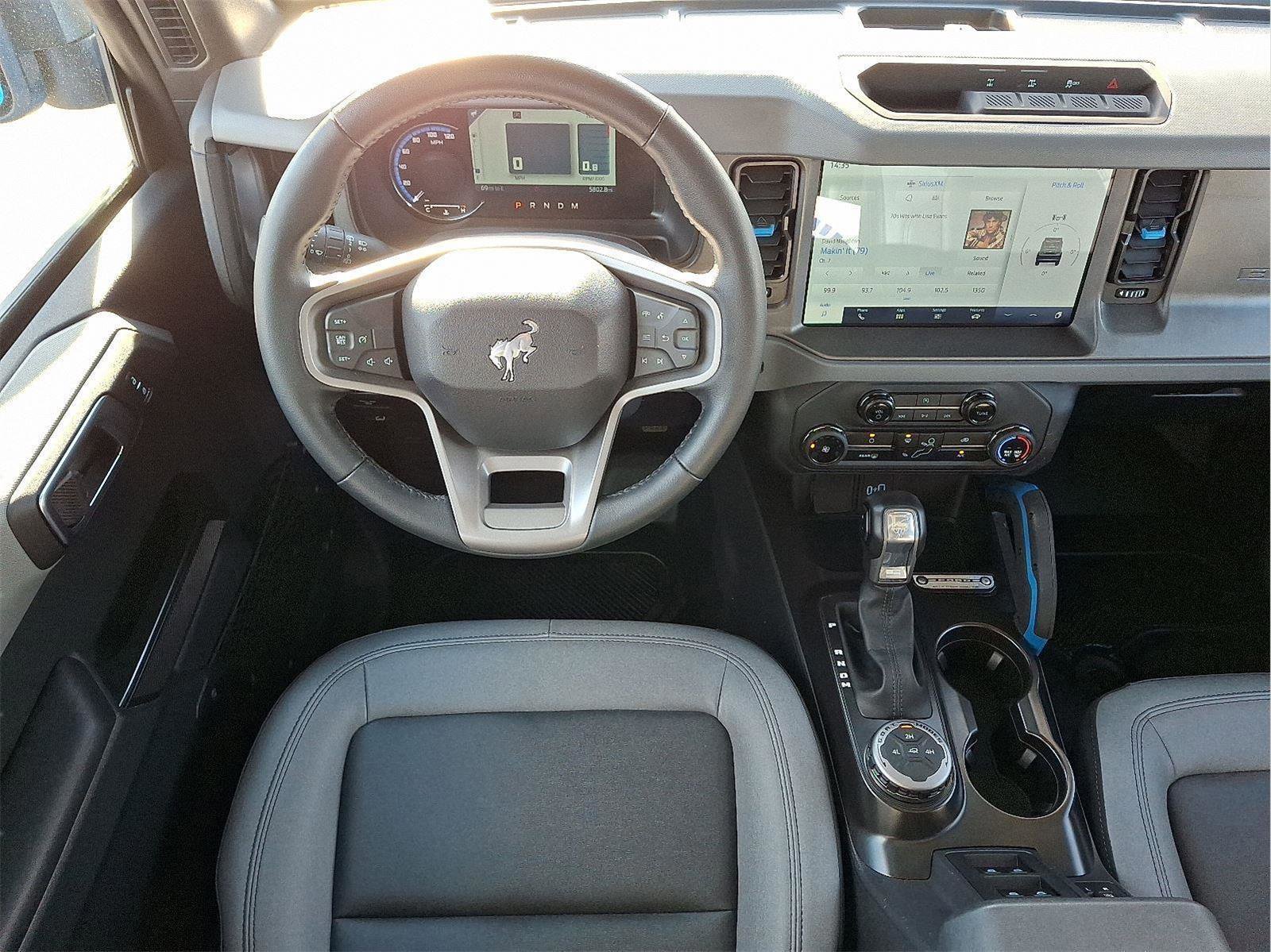 Certified 2024 Ford Bronco Black Diamond image 11