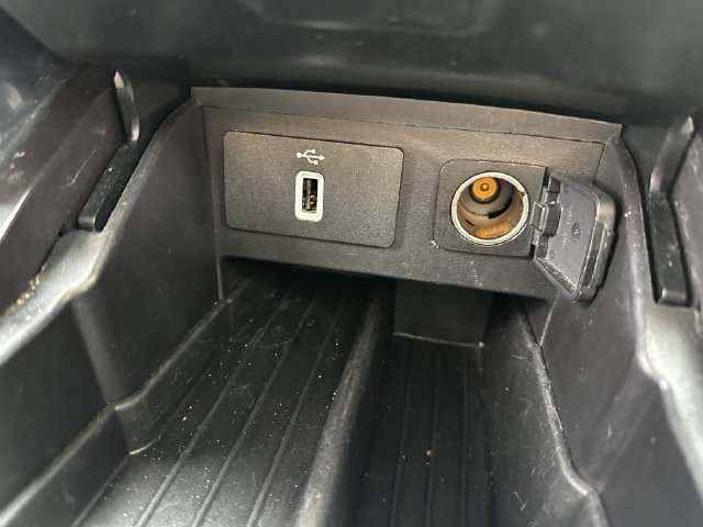 Certified 2018 Ford Explorer Sport w/ Ford Safe & Smart Package AWD/4WD image 24