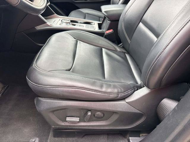 Certified 2023 Ford Explorer XLT w/ Equipment Group 202A RWD image 18