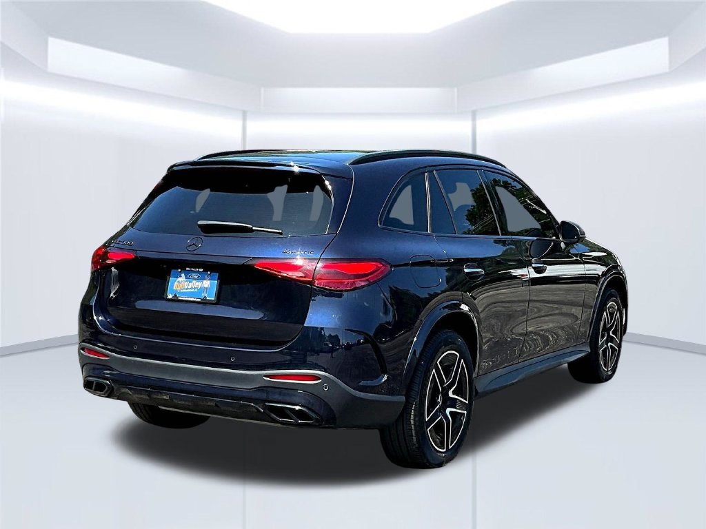 Used 2023 Mercedes-Benz GLC 300 4MATIC image 7