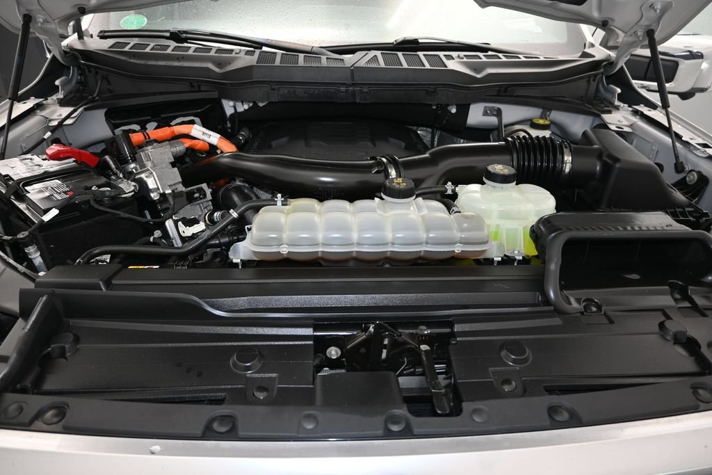 Certified 2023 Ford F150 4x4 SuperCrew Hybrid image 11