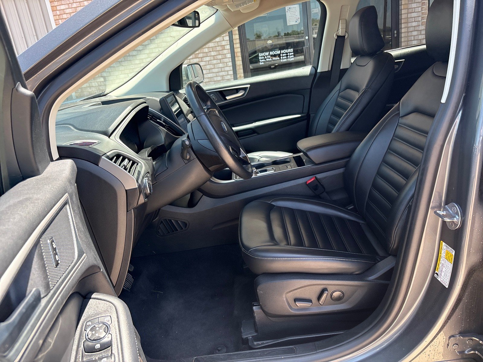 Certified 2024 Ford Edge SEL AWD/4WD image 3
