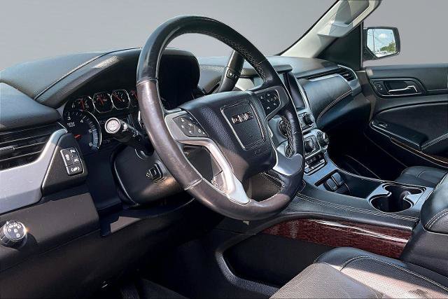 Used 2020 GMC Yukon SLT w/ Open Road Package RWD image 14